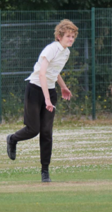 cricket y10 2